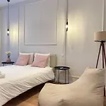 The General\'S Apt